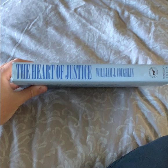 🔥3/$10 hardcover The Heart of Justice by Coughlin - Picture 3 of 10